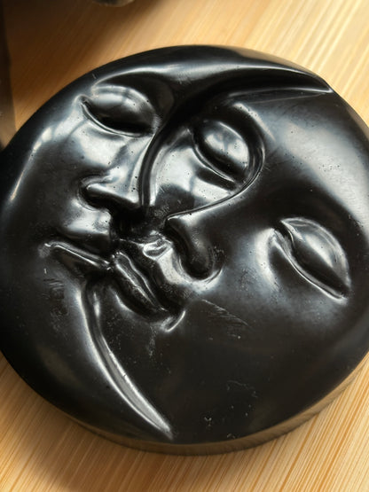 Detoxifying African Black Soap with activated charcoal and Tea Tree essential oil